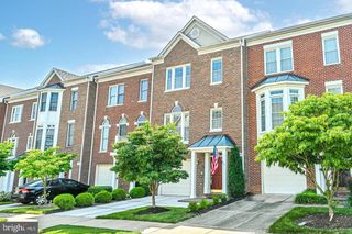4102 KENTMERE SQ, Fairfax, VA 22030