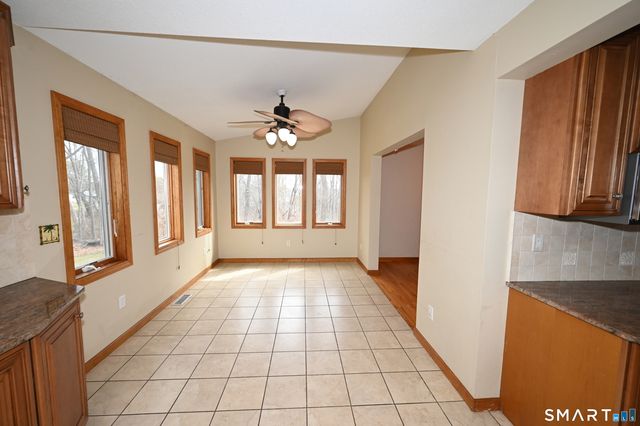 46 McMahon Lane, North Branford, CT 06471