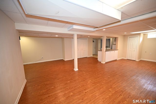 46 McMahon Lane, North Branford, CT 06471