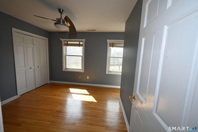 46 McMahon Lane, North Branford, CT 06471