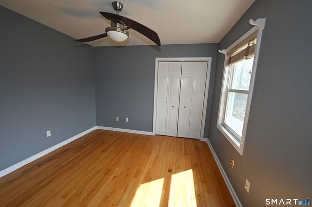 46 McMahon Lane, North Branford, CT 06471