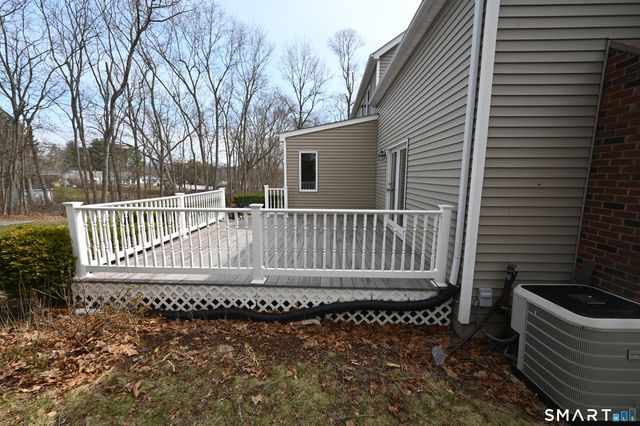 46 McMahon Lane, North Branford, CT 06471