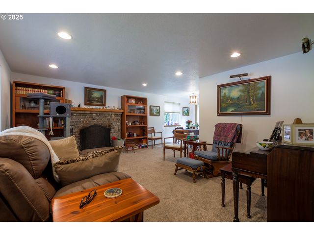 1809 Nw 310TH St, Ridgefield, WA 98642