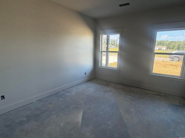 1136 Duke Drive, Bauxite, AR 72011