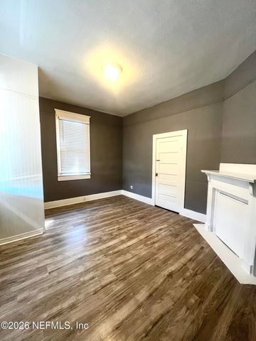 9172 2ND Avenue, Jacksonville, FL 32208