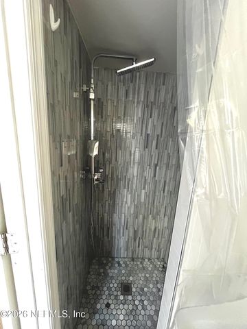 9172 2ND Avenue, Jacksonville, FL 32208