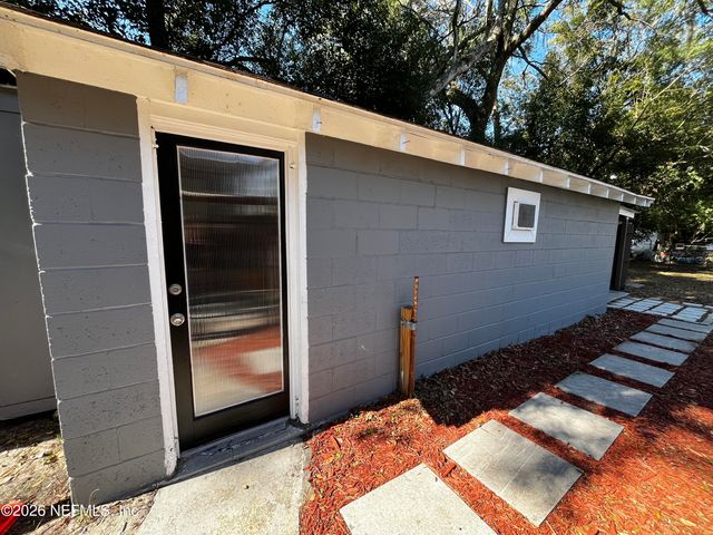 9172 2ND Avenue, Jacksonville, FL 32208