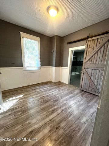 9172 2ND Avenue, Jacksonville, FL 32208