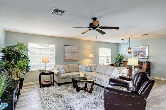 10 Felicidad Court, Fort Pierce, FL 34951