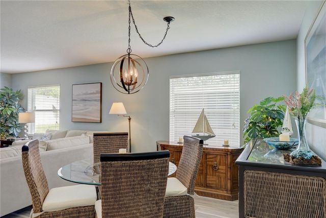 10 Felicidad Court, Fort Pierce, FL 34951