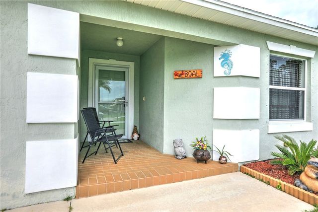 10 Felicidad Court, Fort Pierce, FL 34951