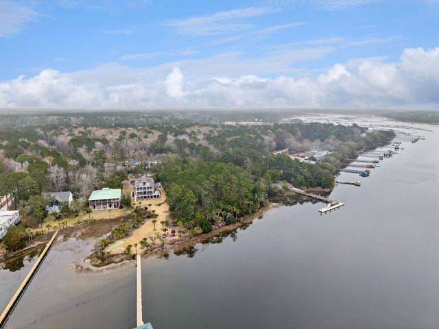 1384 Eden Road, Awendaw, SC 29429