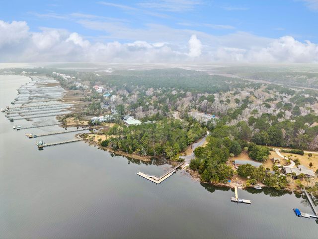 1384 Eden Road, Awendaw, SC 29429