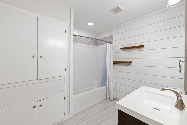 7907 Tisdale DR, Austin, TX 78757