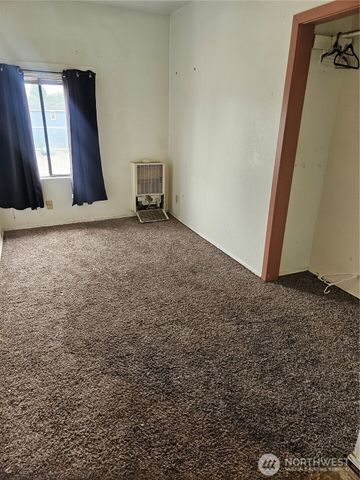 2147 Martin Luther King Jr Way, Tacoma, WA 98405