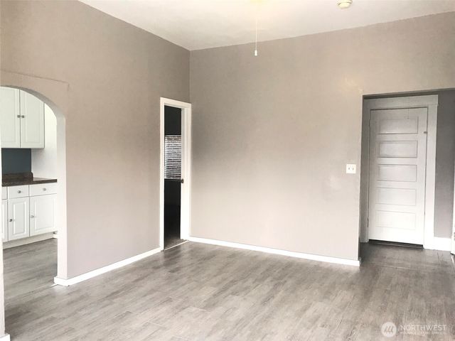 2147 Martin Luther King Jr Way, Tacoma, WA 98405