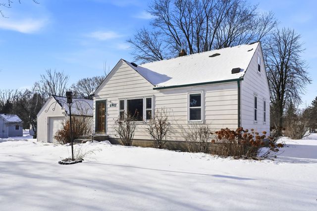 6917 Sunrise Drive, Circle Pines, MN 55014