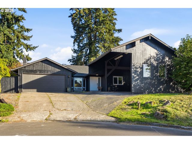 150 NARAIN Ct, Oregon City, OR 97045