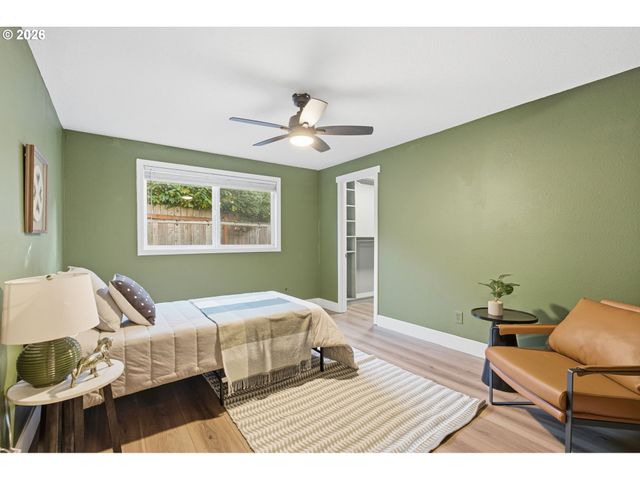 150 NARAIN Ct, Oregon City, OR 97045