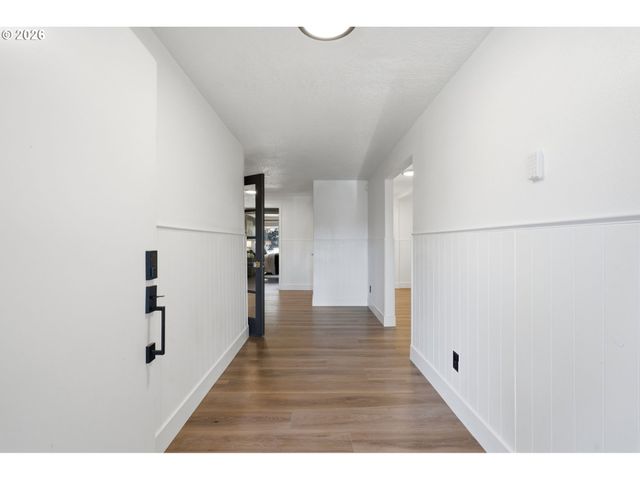 150 NARAIN Ct, Oregon City, OR 97045