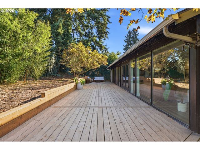 150 NARAIN Ct, Oregon City, OR 97045