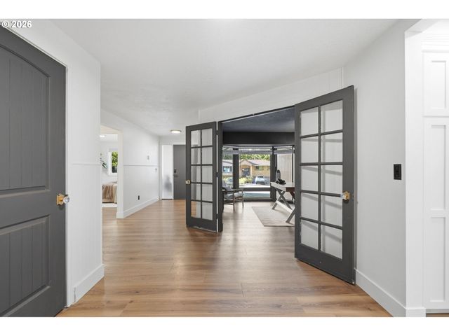 150 NARAIN Ct, Oregon City, OR 97045