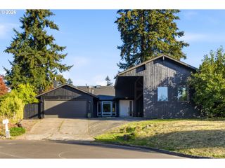 150 NARAIN Ct, Oregon City, OR 97045