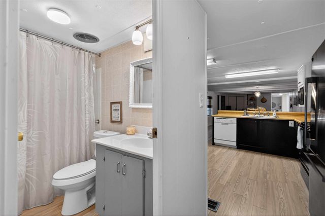 21308 Southwind Drive, Chandler, TX 75758