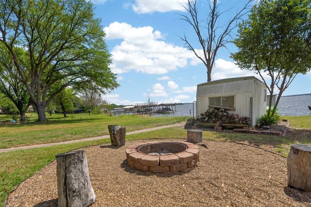 21308 Southwind Drive, Chandler, TX 75758