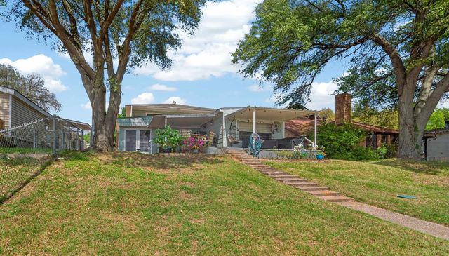 21308 Southwind Drive, Chandler, TX 75758