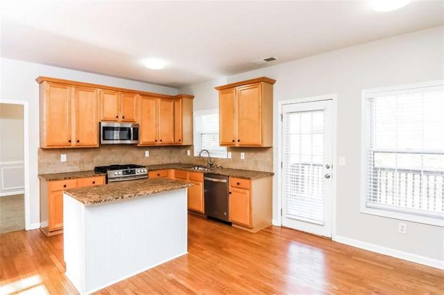 434 Hunt Creek Drive, Acworth, GA 30101