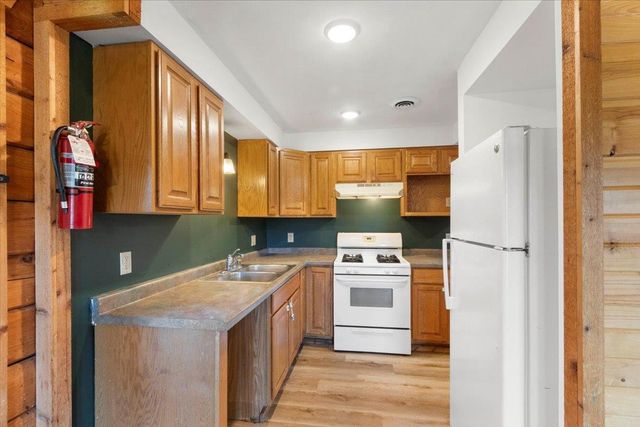 617 Sandy Beach Court, Warrens,warrens, WI 54666