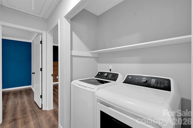 6724 Woodwedge Drive, Charlotte, NC 28227