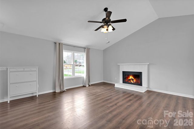 6724 Woodwedge Drive, Charlotte, NC 28227