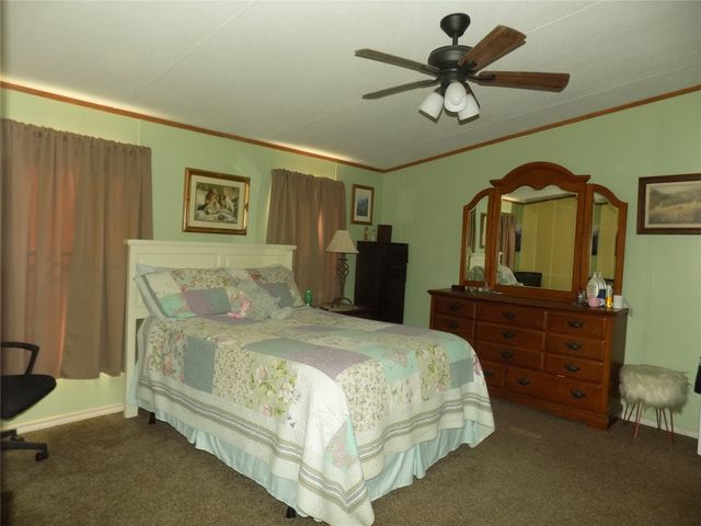 192 Salt Grass Circle, Poolville, TX 76487