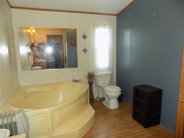 192 Salt Grass Circle, Poolville, TX 76487