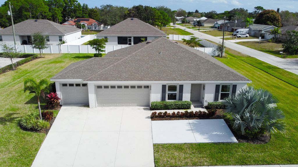 573 SW Bayshore Boulevard, Port St. Lucie, Port St Lucie, FL 34984