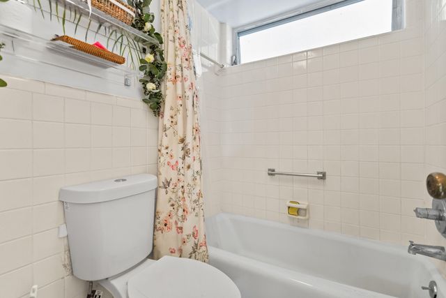 30 SE 13th Street B3, Boca Raton, FL 33432