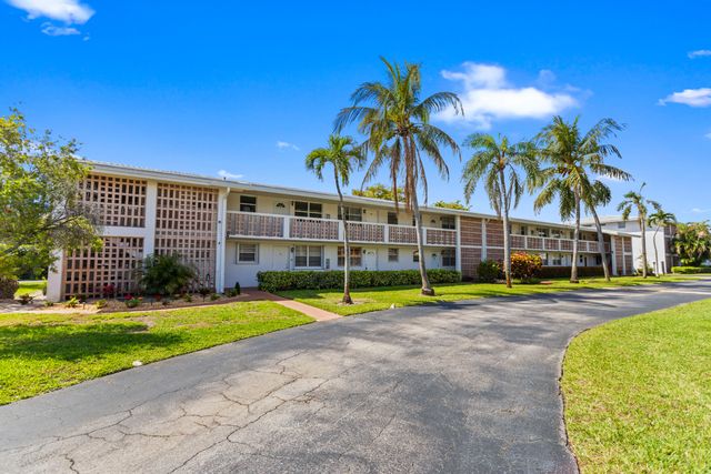 30 SE 13th Street B3, Boca Raton, FL 33432