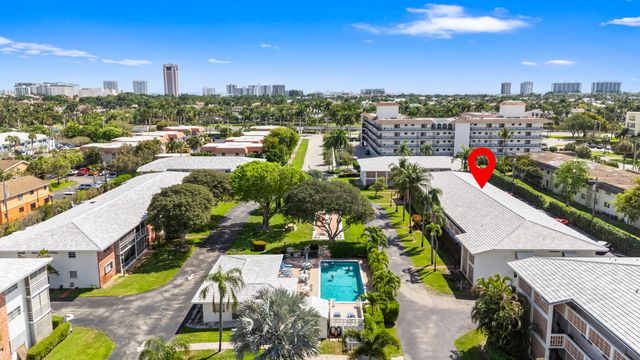 30 SE 13th Street B3, Boca Raton, FL 33432