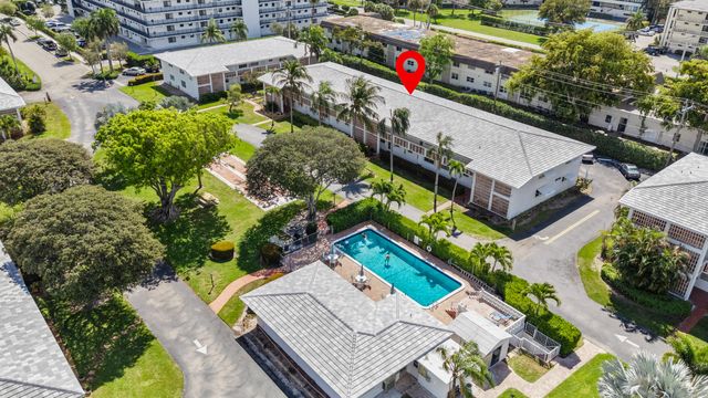 30 SE 13th Street B3, Boca Raton, FL 33432