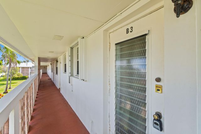 30 SE 13th Street B3, Boca Raton, FL 33432