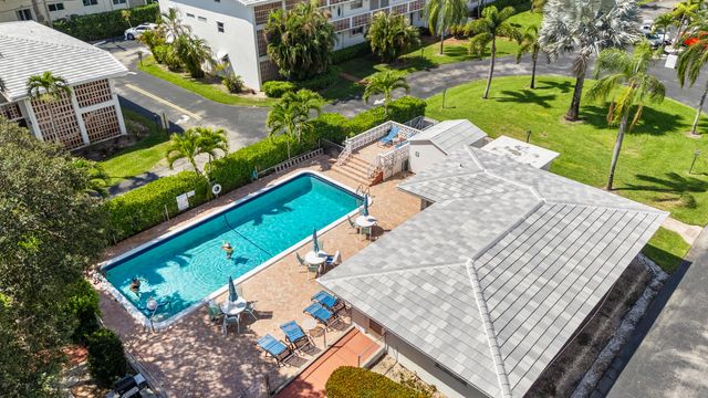 30 SE 13th Street B3, Boca Raton, FL 33432