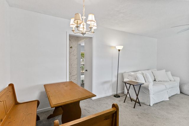 30 SE 13th Street B3, Boca Raton, FL 33432