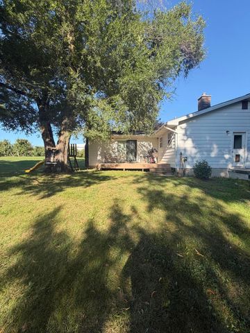2880 15 Mile Road NW, Sparta, MI 49345