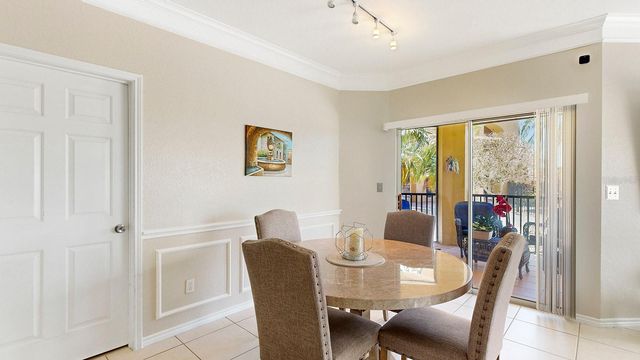 4345 BAYSIDE VILLAGE DRIVE 104, Tampa, FL 33615