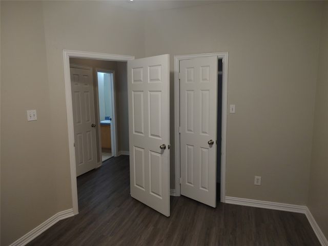 1007 Boquillas Court, Dallas, TX 75217