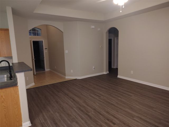 1007 Boquillas Court, Dallas, TX 75217