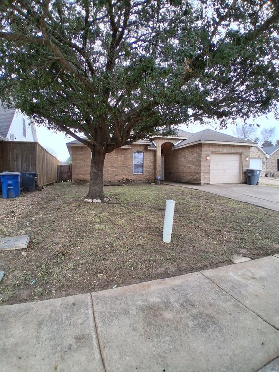 1007 Boquillas Court, Dallas, TX 75217