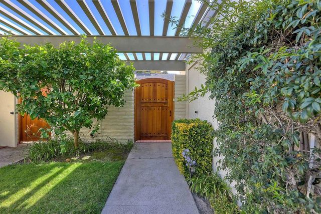 16119 El Tae, Pauma Valley, CA 92061